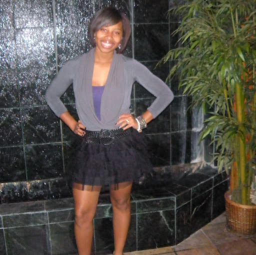 Candice Bailey Photo 10