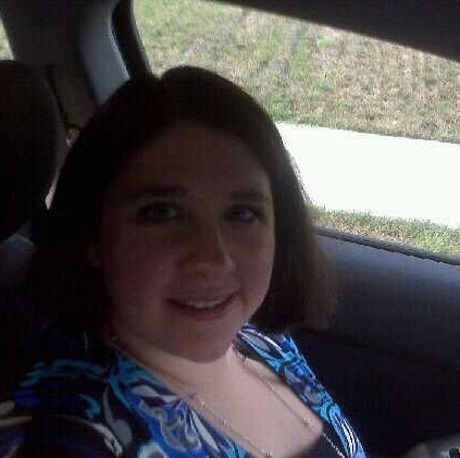 Melissa Lynch Photo 39