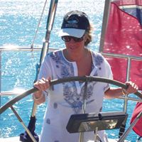 Helen Crowe Photo 20