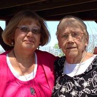 Phyllis Tuttle Photo 9