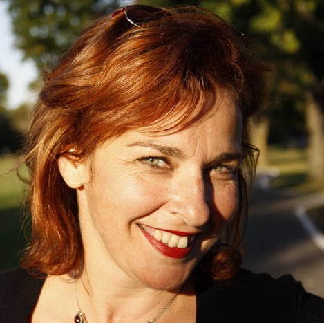 Julie Martel Photo 18