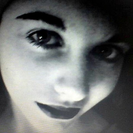 Amber Perry Photo 33