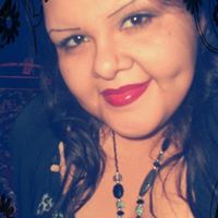 Julia Gonzalez Photo 31