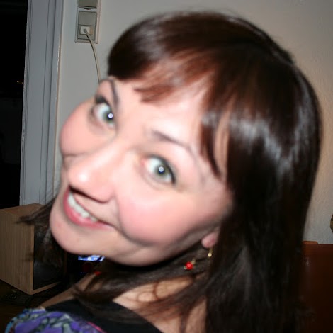 Linda Madsen Photo 22