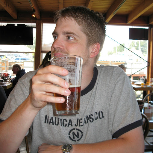 Justin Lang Photo 9