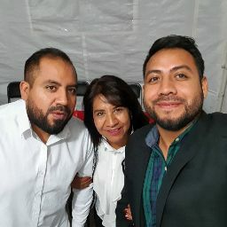 Gabriel Rosas Photo 17