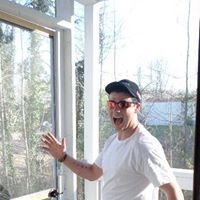 Allan Tuttle Photo 12