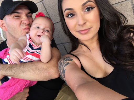 Melanie Perez Photo 30