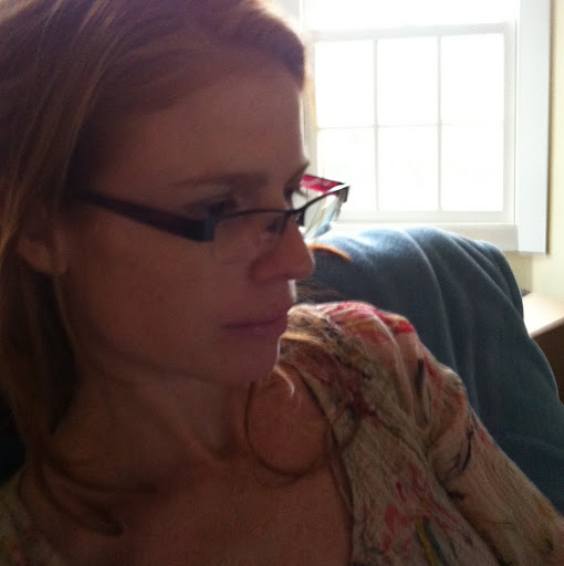 Katharine Thomas Photo 22