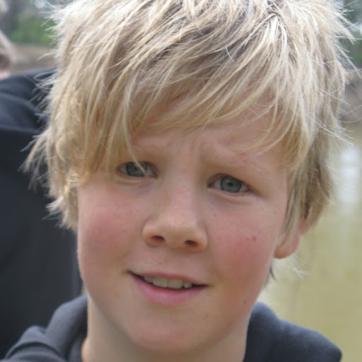 Daniel Hooper Photo 36