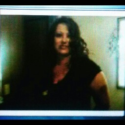 Angie Lloyd Photo 36