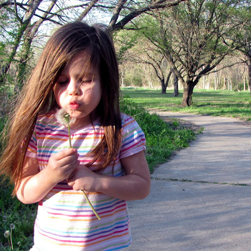 Lily Walker Photo 42