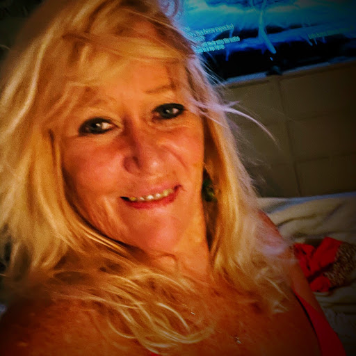 Gloria Baker Photo 24