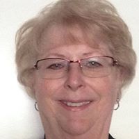 Linda Warren Photo 19