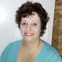 Ellen Griffiths Photo 10