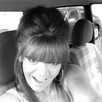 Julie Needham Photo 10