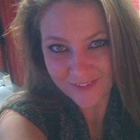 Jennifer Costigan Photo 16