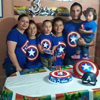 Ricardo Vasquez Photo 43