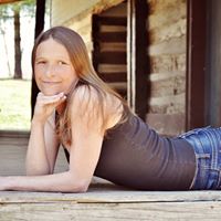 Nicole Hatcher Photo 37