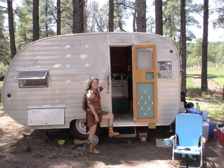 Christina Sutton Photo 27