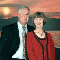 Laura Milligan Photo 27