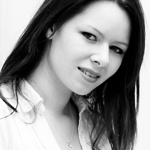 Jacqueline Simpson Photo 18