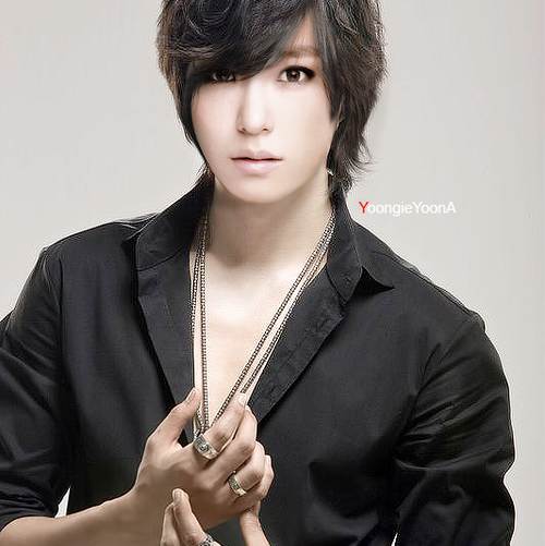 Hee Lee Photo 23