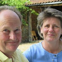 Jo Howard Photo 28