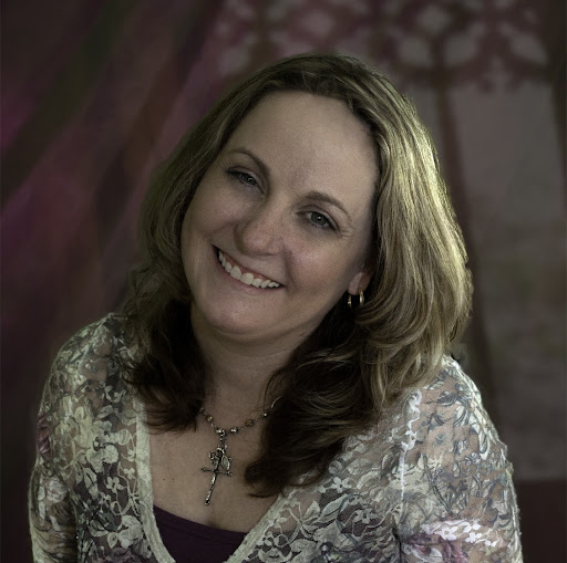 Lori Price Photo 21