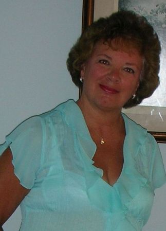 Cathy Schneider Photo 1