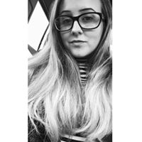 Victoria Hart Photo 24