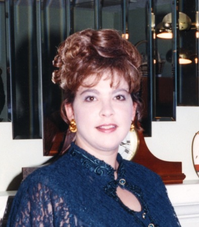 Michele Hughes Photo 25