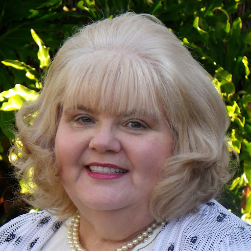 Helen Costello Photo 19