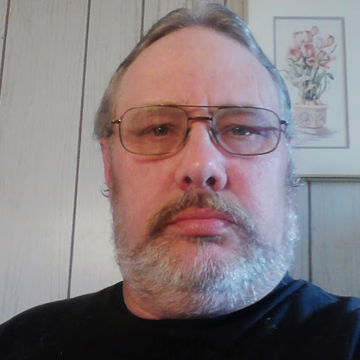 Lee Blake Photo 36