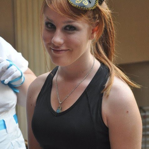 Melanie Pierce Photo 36