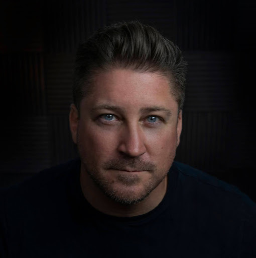 Mark Houser Photo 33