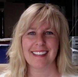Julie Fortin Photo 27