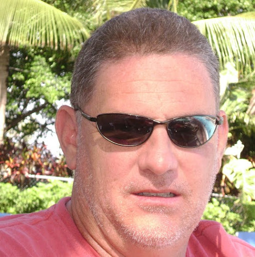 David Hutton Photo 40
