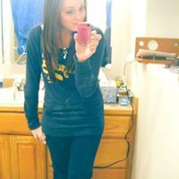 Danielle Mathias Photo 10