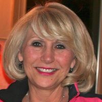 Nancy Newman Photo 19