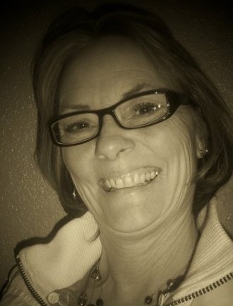 Tracy Riley Photo 5