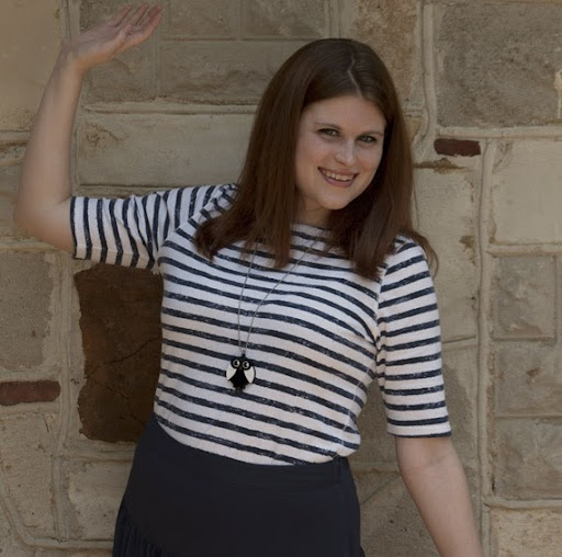 Rachel Mills Photo 28