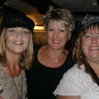 Maryanne Warren Photo 2