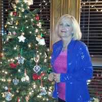 Debra Gutierrez Photo 29