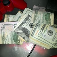 Andre Velazquez Photo 25