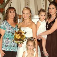 Michelle Harrell Photo 25