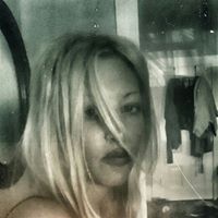 Katherine Grant Photo 8