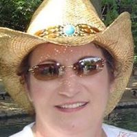 Tina Robertson Photo 17