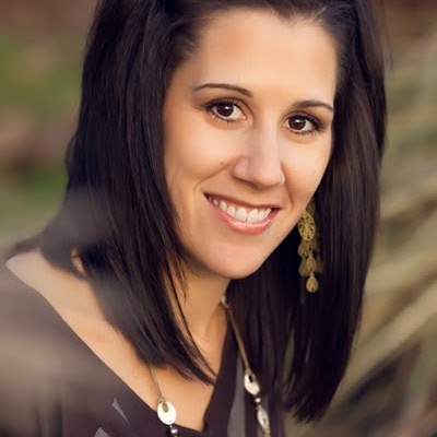 Sarah Haines Photo 15