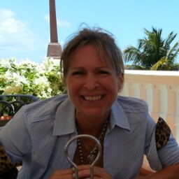 Debbie Caruso Photo 23